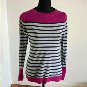 Nautica women’s sweater size small
